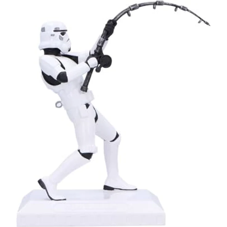 Nemesis Now Original Stormtrooper Figur What a Catch, handbemalte Sammelfigur aus Resin, 16 cm – Bild 1