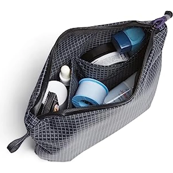 Bellroy Lite Pouch Duo, Federmäppchen und Tasche in Arcade Gray, wasserabweisend, leicht – Bild 2