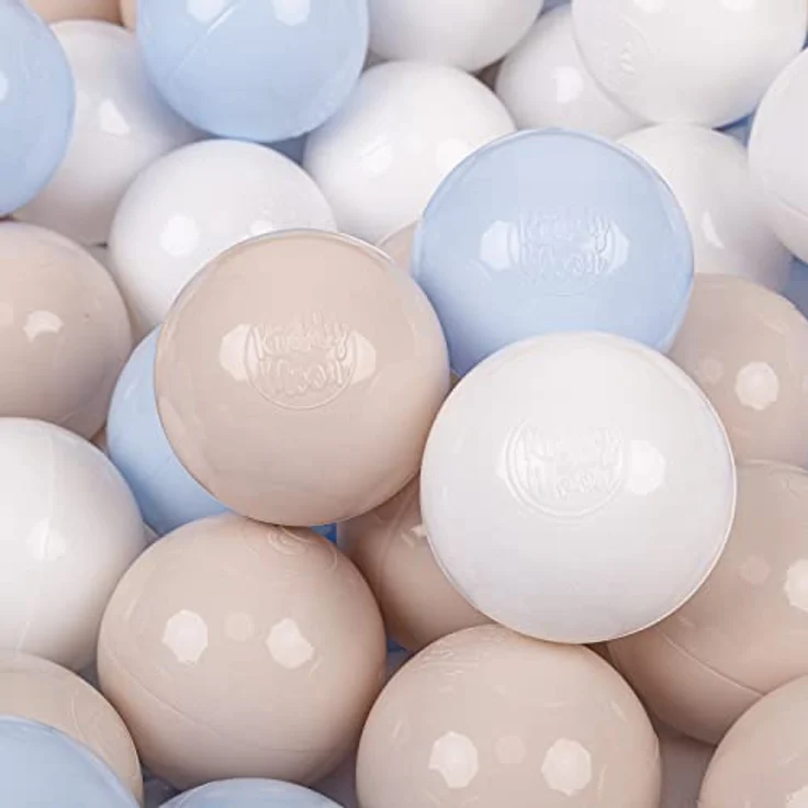 KiddyMoon Kinder Bälle 200 Stück, 7 cm Einfarbige Plastikbälle für Bällebad, Pastellbeige/Pastellblau/Weiß, BPA-frei, Made in EU – Bild 1