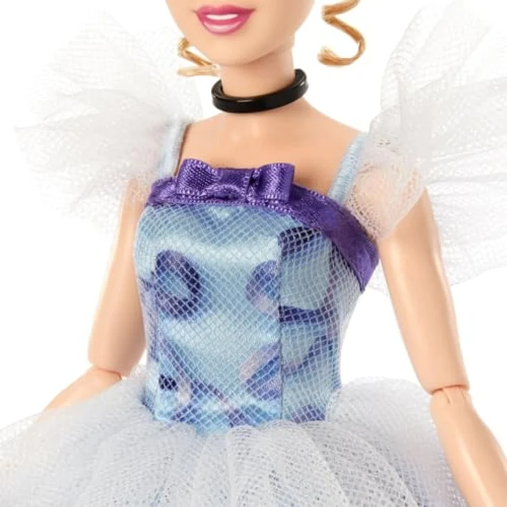 Mattel® Disney Prinzessin Cinderella Anziehpuppe, Modepuppe mit festlichem Kleid und Geschenkbox, JCR78, 30 cm, für Kinder und Sammler – Bild 4