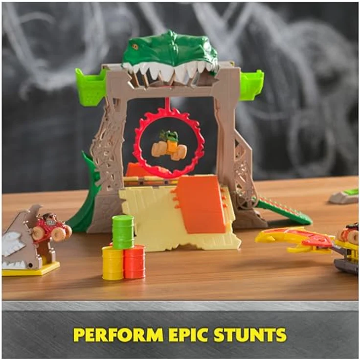 Monster Jam Mini Transforming Playset M03, Spielzeugauto mit innovativem Design und vielseitigen Funktionen – Bild 4