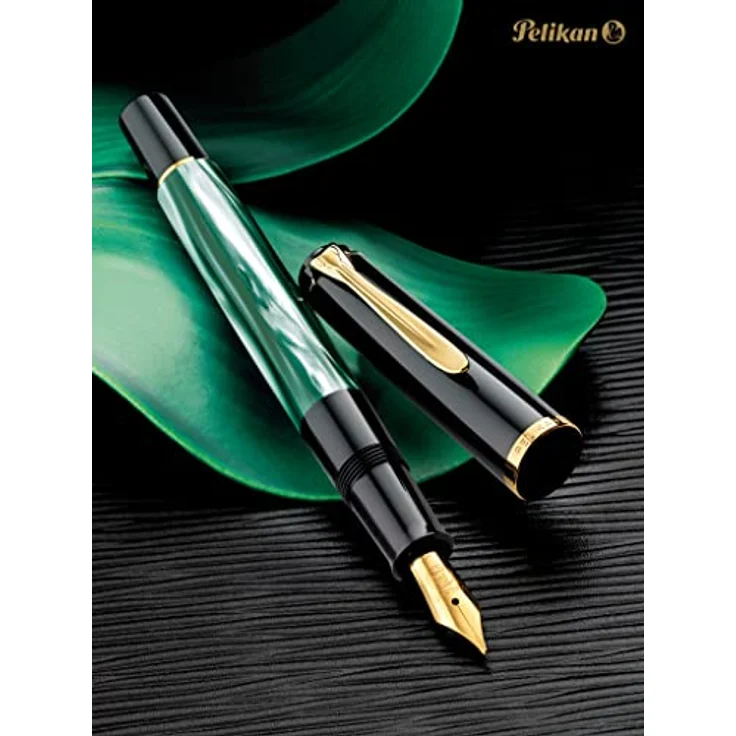 Pelikan Füllfederhalter Classic M200, Grün-marmoriert mit M-Federbreite im Geschenk-Etui – Bild 3