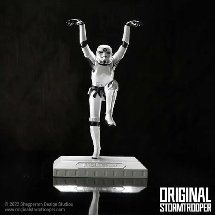 Nemesis Now Original Stormtrooper Figurine Crane Kick, Sammelfigur aus Polyresin, 20,5 cm – Bild 8