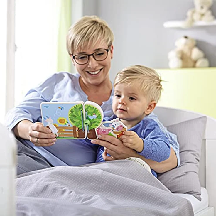HABA 300556 - Babybuch Bauernhoffreunde, erstes stabiles Bilderbuch aus hochwertigem Material, Holzseiten griffig und leicht umblätterbar – Bild 3