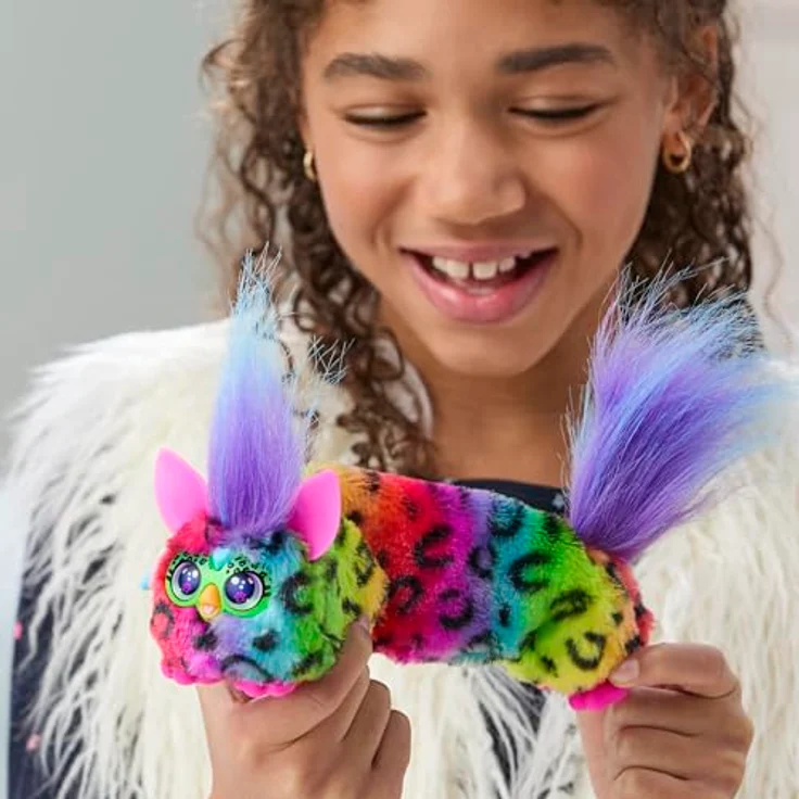 Furby DJ Furblets Rain-Bow-Kat, Plüschspielzeug mit dehnbarem Körper, lustigen Geräuschen und interaktiven Funktionen – Bild 3