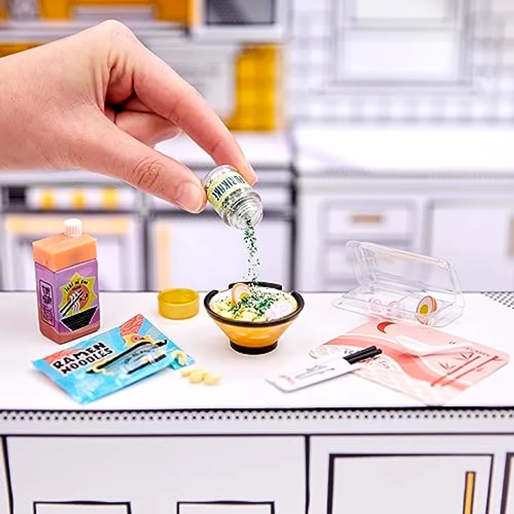 MGA's Miniverse Serie 2 Make It Mini Food Diner - DIY Food Playset mit UV-Licht, nachgebildeten Lebensmittelzutaten, Blindverpackung und Harz - nicht essbar - für Kinder ab 8 Jahren – Bild 2