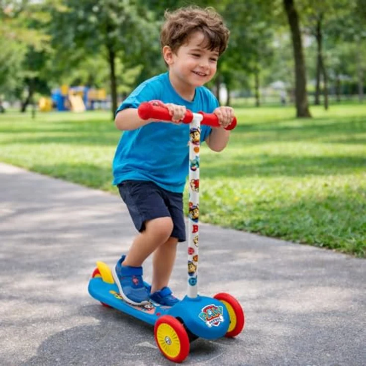 Seven 3-Rad Scooter Paw Patrol mit Lean-to-Steer-Lenkung, rutschfestem Deck und Hinterradbremse, klappbar – Bild 4