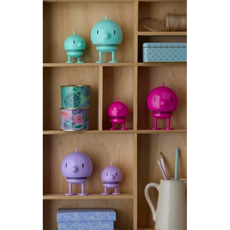 Hoptimist Bumble Wackelfigur & Glücksbringer, Skandinavische Deko Figuren für Wohnzimmer, Schreibtisch, Büro, Bürodeko & Lustige Kleine Geschenke, 4,5 x 5,8 x 7,6 cm, Small, Lavendel – Bild 5