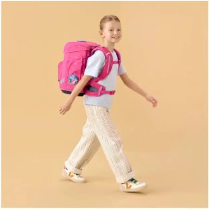 ergobag cubo light Schulranzen-Set ZauBärschloss, 21 Liter Volumen, atmungsaktives Hugging-Tragesystem, inklusive Sportbeutel – Bild 6