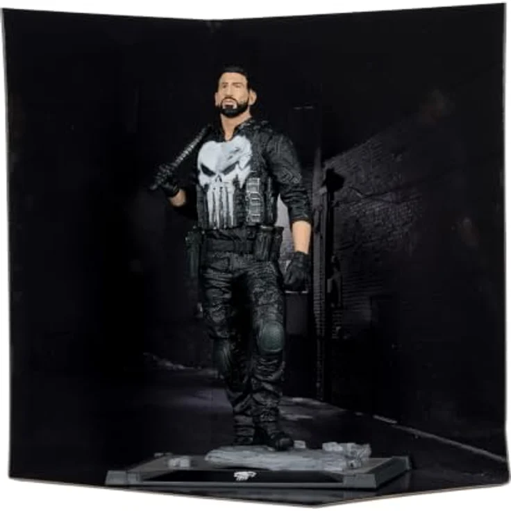 McFarlane Toys Marvel Studios Statue 1/10 The Punisher, detailgetreue Figur mit Umgebungsbasis und Sammelkarte, 16 cm – Bild 2