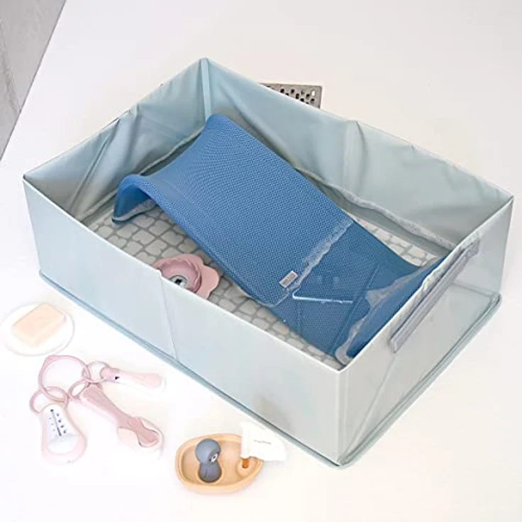 BÉABA, Faltbare Baby-Badewanne, Ultrakompakt, Trendiges Design, Praktisches Verstauen, Minimaler Platzbedarf, Einfache Handhabung, Pop-Up-Badewanne Camele'o, Blau – Bild 3