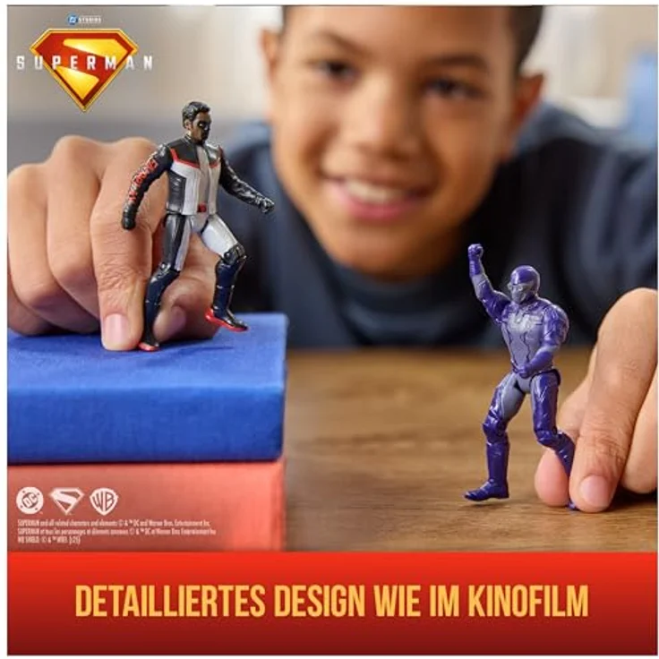 DC Comics Superman - Geschenkset mit 5 Action-Figuren, 8 cm, kompatibel mit "Festung der Einsamkeit", Spielzeug für Kinder ab 4 Jahren – Bild 4