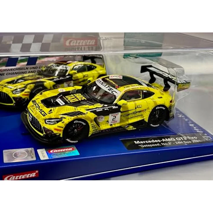 Carrera D132 Mercedes AMG GT3 Evo, No.2 - detailgetreue Nachbildung im Maßstab 1:32 mit funktionierenden Lichtern und Ersatzschleifern – Bild 2