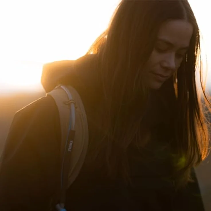 Thule AllTrail Hydration Backpack 22L, wasserabweisender Wanderrucksack mit ergonomischen Tragegurten und integriertem Hydrationssystem – Bild 6