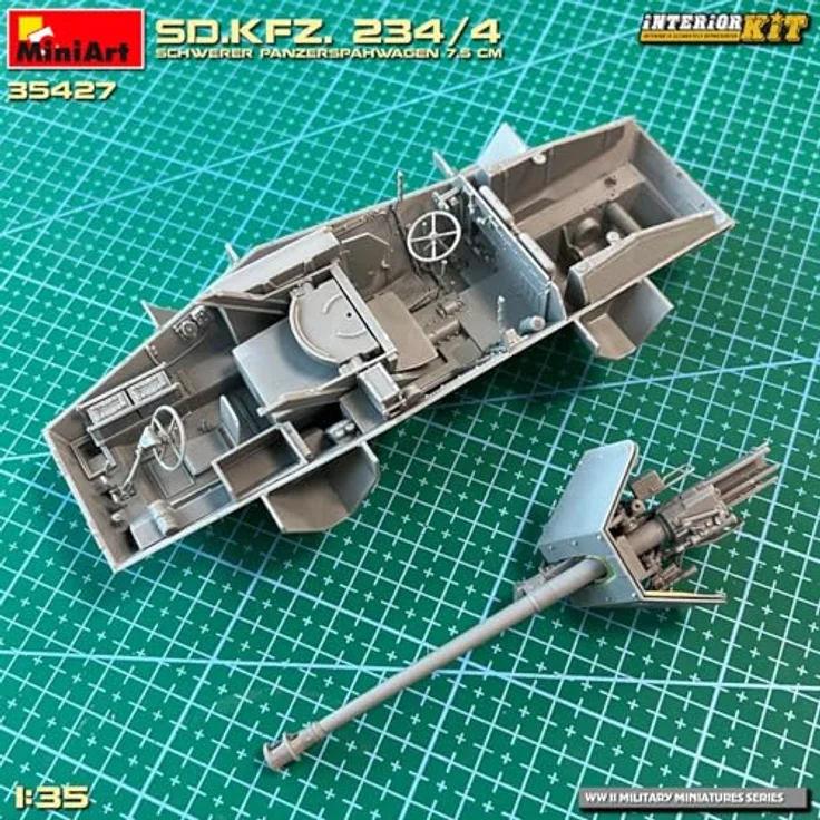 Other 1:35 Sd.Kfz 234/4 Panzerspähwagen, Detailiertes Modell mit Interieur und vier Dekorationsvarianten – Bild 3