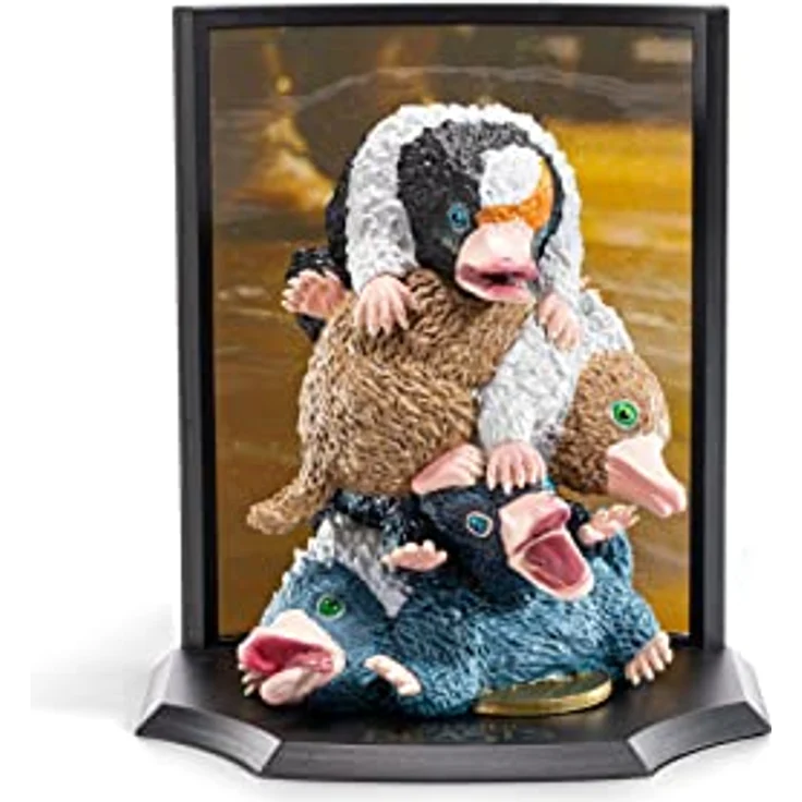 The Noble Collection Toyllectible Schatzhaufen von Baby-Nifflers, Diorama mit 4 Baby-Nifflern, ca. 15,2 x 14 cm, für Fans ab 8 Jahren – Bild 1