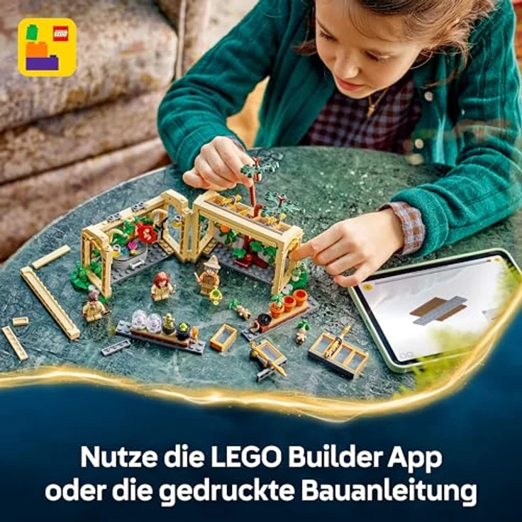 LEGO Harry Potter 76445, Kräuterkundeunterricht auf Schloss Hogwarts, 390-teilig für Kinder ab 8 Jahren – Bild 6