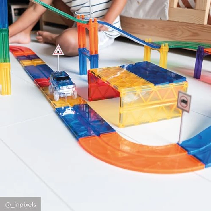 Cleverclixx Autobahn-Bausatz, Magnetspielzeug Rennstrecke in Knallfarben, 65 Teile für Kinder ab 3 Jahren, robust und langlebig – Bild 5