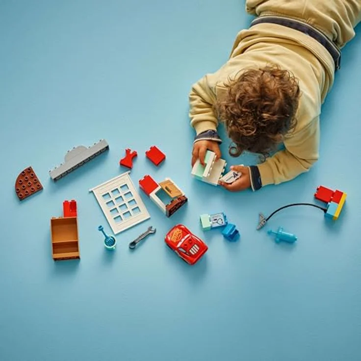 LEGO DUPLO Disney™ 10456 McQueens Besuch in Docs Werkstatt, Spielset mit 35 Teilen, mehrfarbig – Bild 7