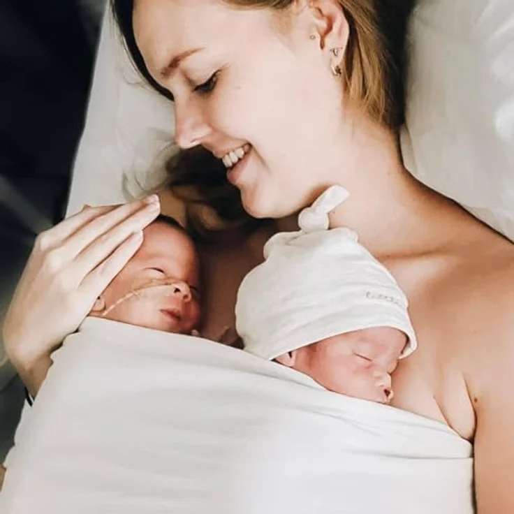 Hoppediz Baby Bonding Top für Geburt, Sectio und Wochenbett, Bio-Qualität, natur XS – Bild 3