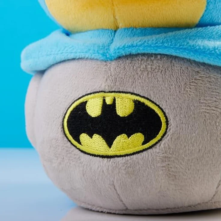 TUBBZ Plüsch: DC Comics – Batman Cosplay Quietscheente, ca. 23 cm, weich, Maschinenwaschbar, Sammeltier – Bild 3
