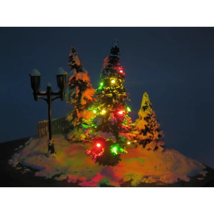 51293 Weihnachtsbaum mit Schnee und Lichterkette beleuchtet (gelb/grün/rot) - Preisvergleich