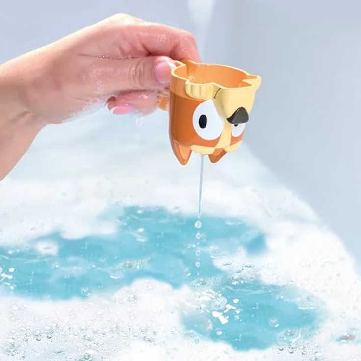 TOMY Toomies Kaffeetassen-Set mit Chilli, Bandit, Bingo und Bluey – stapelbare Badespielzeuge für Babys ab 18 Monaten, offizielles Bluey Lizenzprodukt – Bild 5