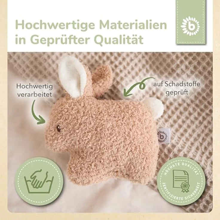 Bieco Kuscheltier Hase Fine mit Rassel aus Bouclé, kleines Stofftier für Babys, ideal für 0-6 Monate, fördert Feinmotorik und Sehvermögen – Bild 5