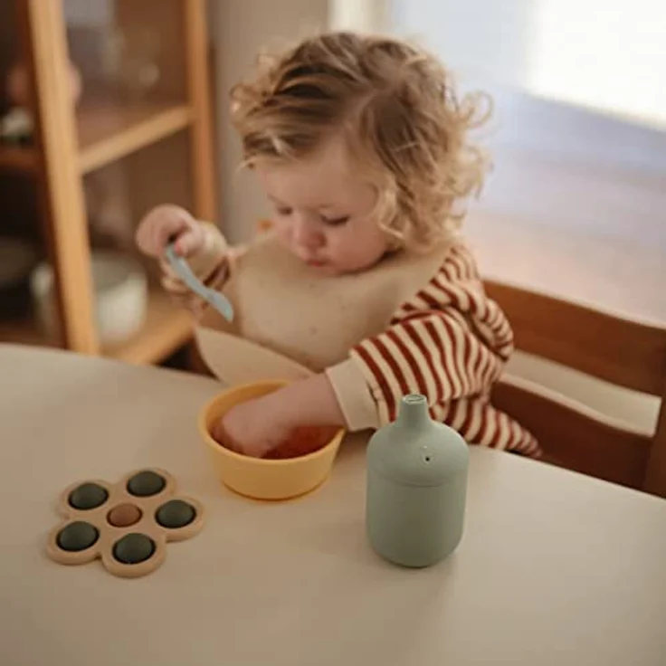 mushie Schnabeltasse | BPA-Frei Silikon, für Babys ab 6 Monaten | Sichere, Hochwertige & Langlebige Erstausstattung für Kleinkinder Kinder Jungs & Mädchen | Fliederfarben – Bild 4
