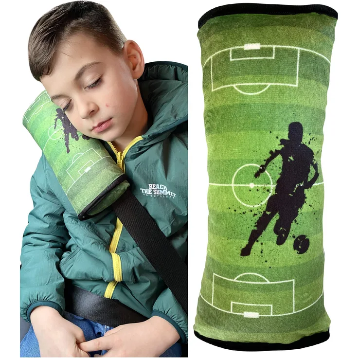 HECKBO Auto Schlafkissen Fussball Football Motiv für Kinder Mädchen Jungen - maschinenwaschbar – kuschelweich - Auto Gurtkissen, Gurtschoner, Gurtschutz Sitzerhöhung, Auto Kissen, Reisekissen, Urlaub