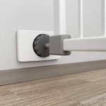 Wandschutz Pads für Treppengitter und Türgitter - Original Hoffenbach Germany - Färbt nicht ab - Kein Bohren notwendig - Für Baby, Kind, Hund 4 Stück (Eckig)