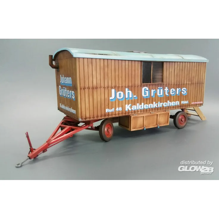 Plus model 504 Caravan