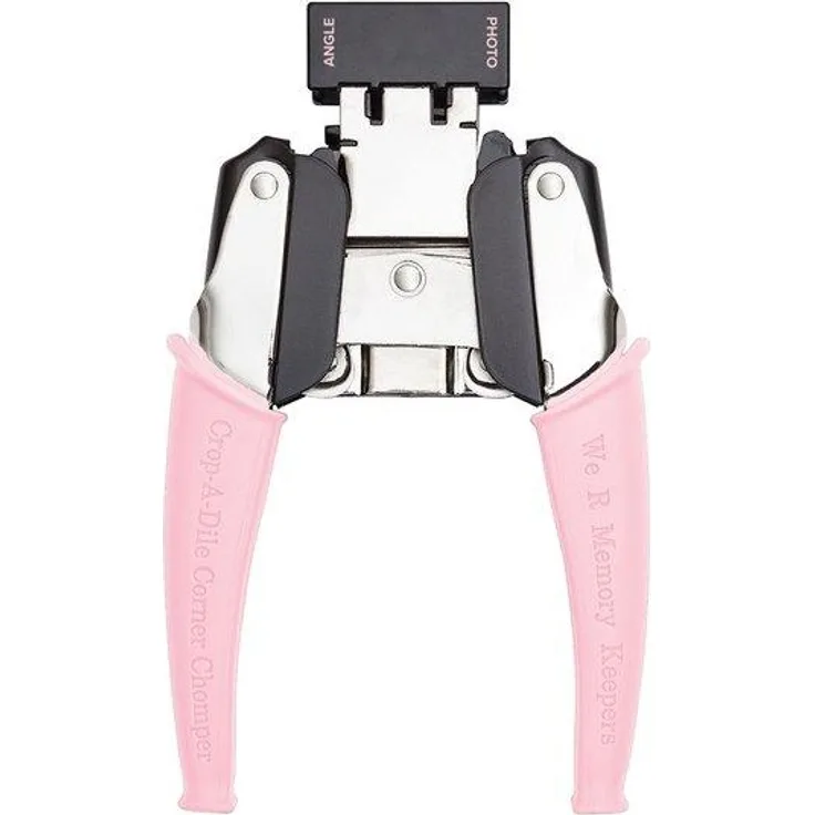 We R Memory Keepers | Crop-a-dile corner chomper angle & photo