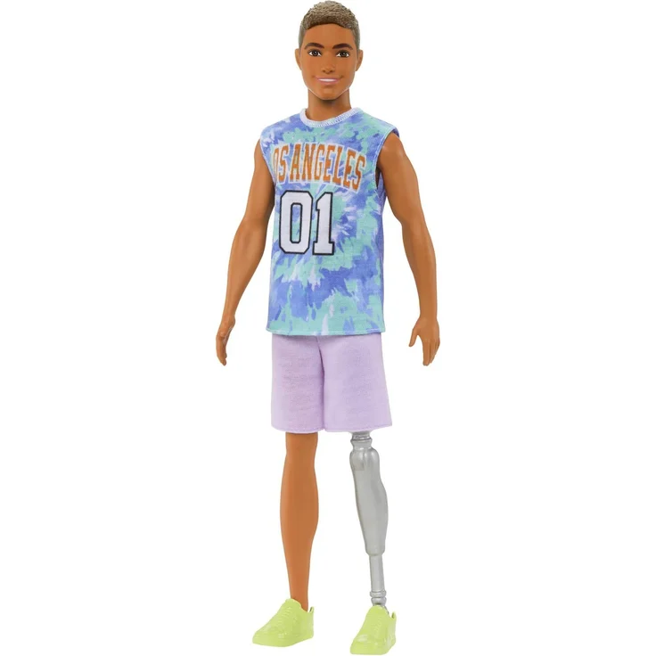 Barbie Ken Fashionistas Puppe Nr. 212 mit Beinprothese in Shirt mit Los Angeles-Aufschrift, fliederfarbenen Shorts und Turnshuhen - HJT11 – Bild 1