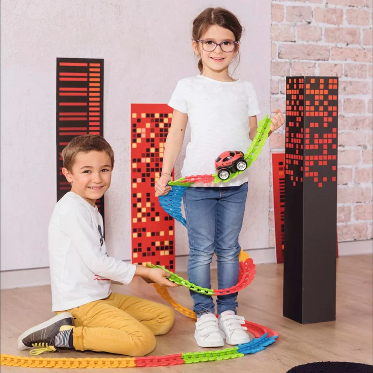 Smoby 'Flextrem Anfänger-Set', Autorennbahn-Set, 4,4 Meter Streckenlänge, 184 Teile, ab 4 Jahren - Preisvergleich – Bild 11