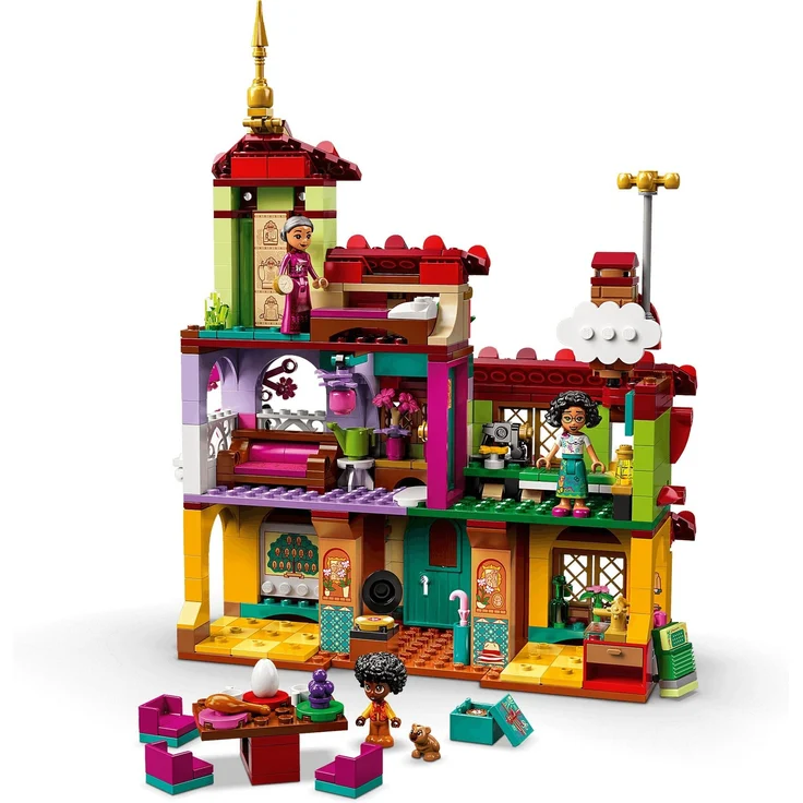 LEGO Disney 43202 'Das Haus der Madrigals', 587 Teile, ab 6 Jahren – Bild 4