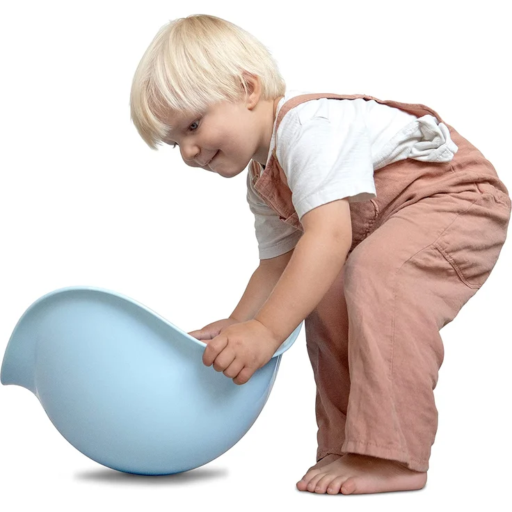 Vielseitige Balance- und Spielschale Bilibo für drinnen, draußen, Sandkasten, Wasser, Schnee, in eisblau, von moluk – Bild 2