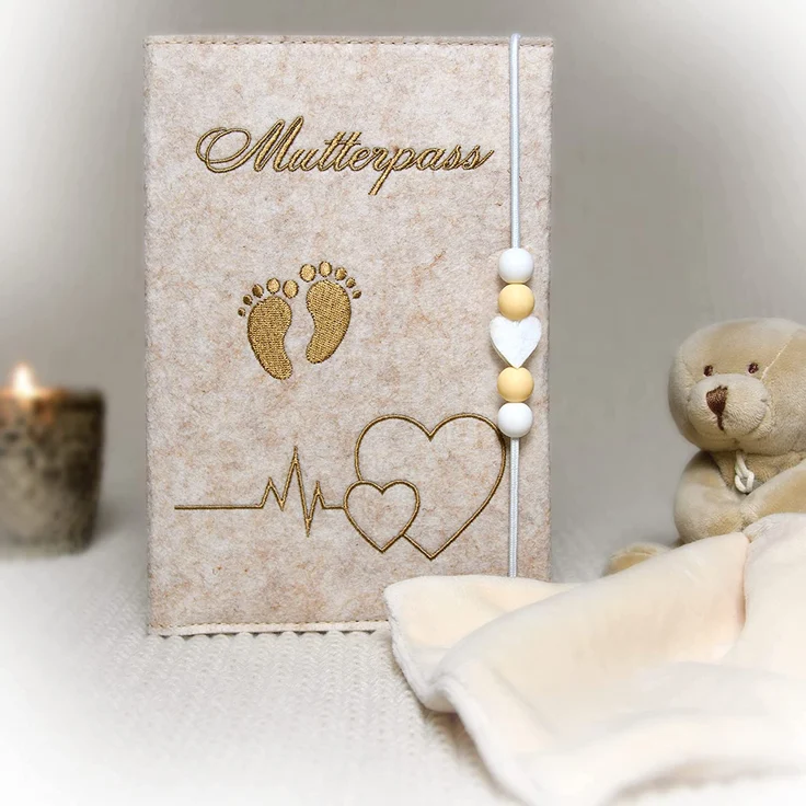 Lezzanna - Mutterpasshülle aus Filz - Mutterpass Tasche - Dokumententasche - in 4 Farben - viele Fächer für Ultraschallbilder und vieles mehr - Geschenk für Schwangere - Organizer – Bild 2