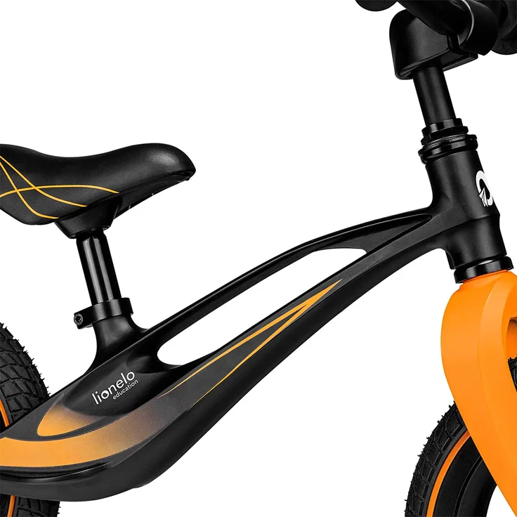 Lionelo Bart Laufrad ab 2 Jahre bis zu 30 kg Magnesiumrahmen 12 Zoll Räder Lenkrad und Sattel höhenverstellbar Lenkradschloss Fußstütze Tragegriff Ultraleicht (Schwarz-Orange) – Bild 7