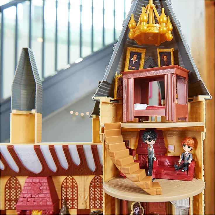 Wizarding World Harry Potter - Hogwarts Schloss Deluxe Spielset mit Licht und Sound sowie 3 Klassenzimmer-Spielsets, 3 Sammelfiguren und 22 Zubehörteilen – Bild 9
