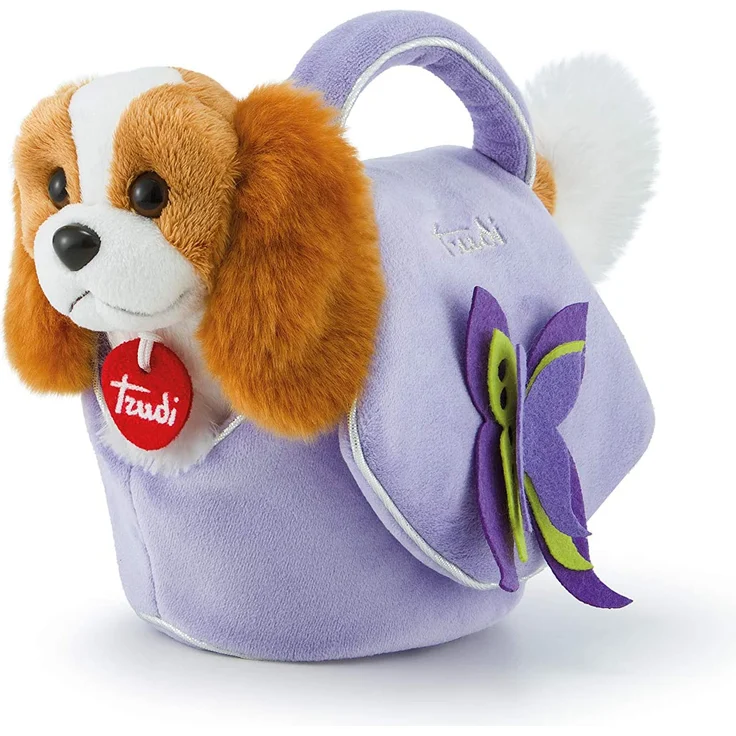 Hund in lila Tasche mit Schmetterling