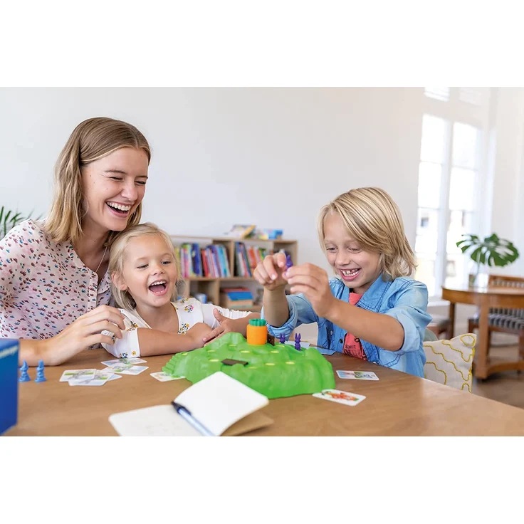 Ravensburger 21556 - Lotti Karotti, Brettspiel für Kinder ab 4 Jahren, Familienspiel für Kinder und Erwachsene, Kinderspiel-Klassiker für 2-4 Spieler – Bild 6