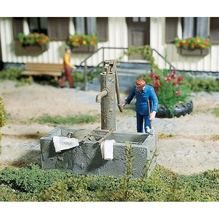 Pola 333212 Pumpbrunnen mit Wassertrog - Spur G - Bausatz - Neu