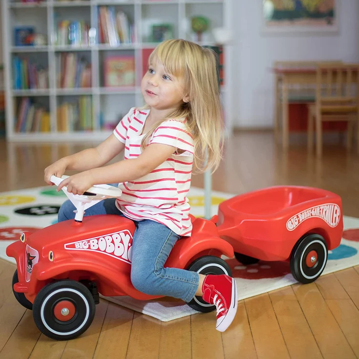 BIG-Bobby-Car Trailer Rot - Bobby-Car Anhänger für drinnen und draußen, für das BIG-Bobby-Car und die BIG-Bobby-Scooter, bis 25 kg, für Kinder ab 1 Jahr – Bild 3