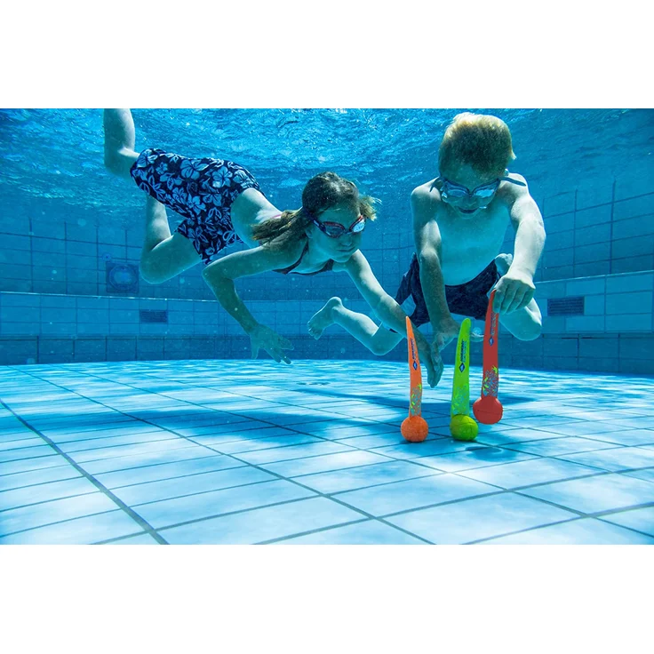 Schildkröt Neopren Diving Set, 6-teiliges Tauchset, je 2 Ringe, Stäbe, Bälle, Sandfüllung, weich, stehen am Grund – Bild 3