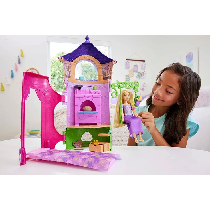 Disney Princess HMV99 - bewegliche Rapunzel-Puppe und Turm Spielset mit rundum Spielspaß, 6 Spielbereiche und 15 Zubehörteile, inspiriert durch den Disney-Film, Puppen Spielzeug ab 3 Jahren – Bild 3