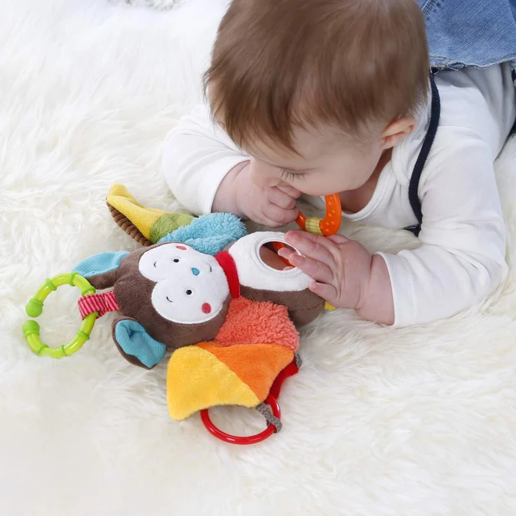 Fehn 067712 Activity-Spieltier Fledermaus – Motorikspielzeug zum Aufhängen mit Spiegel & Ringen zum Beißen, Greifen und Geräusche erzeugen – Für Babys und Kleinkinder ab 0+ Monaten – Bild 4