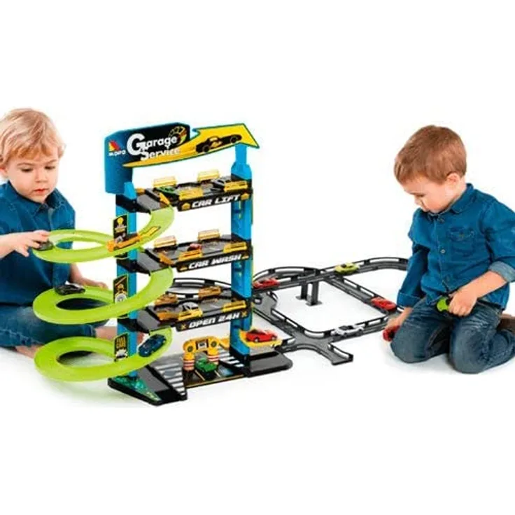Molto Parking 4 Storey + Tracks