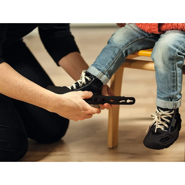 BIG Shoe-Care Schuhschoner, für Kinderschuhe der Größe 21 bis 27, Überschuhe schützen vor Abrieb, Anti-Rutsch-Profil, keine Spuren am Boden, für Kinder ab 1 Jahr, schwarz – Bild 6