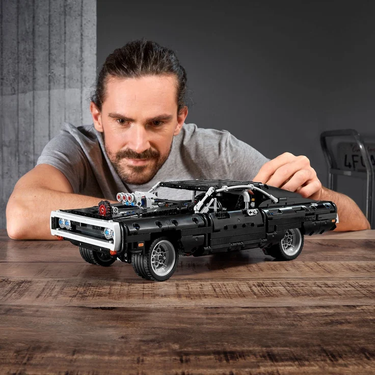 LEGO® Technic 42111 - Doms Dodge Charger – Bild 2